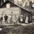 L to R  ranger, unknown, Ranger, Lillian Gund , Bill & Abigail Gund, Gina Finstead Erickson, Ruby Gund Handberg - 1910